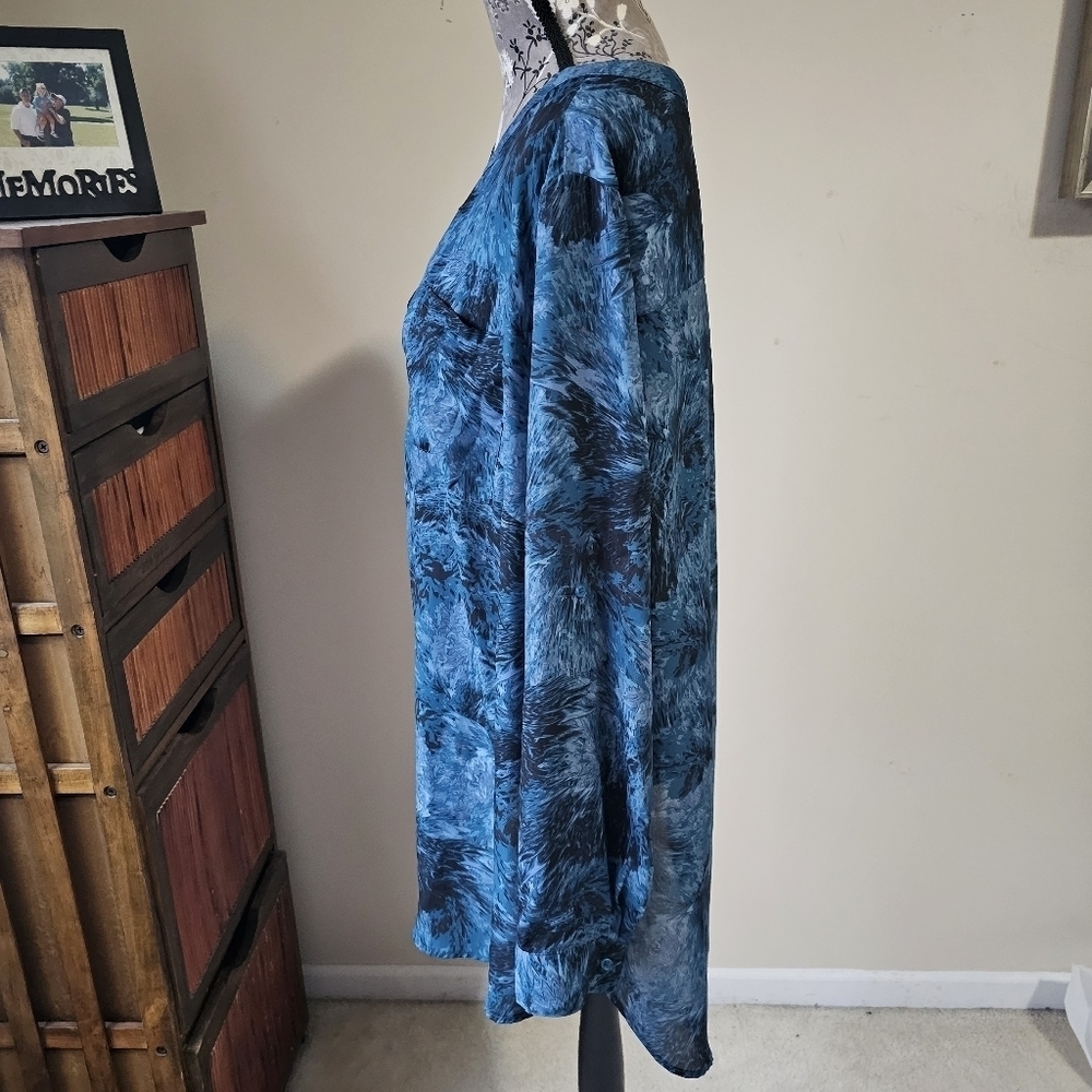 Ava & Viv Blue Tunic Top - Picture 3 of 10